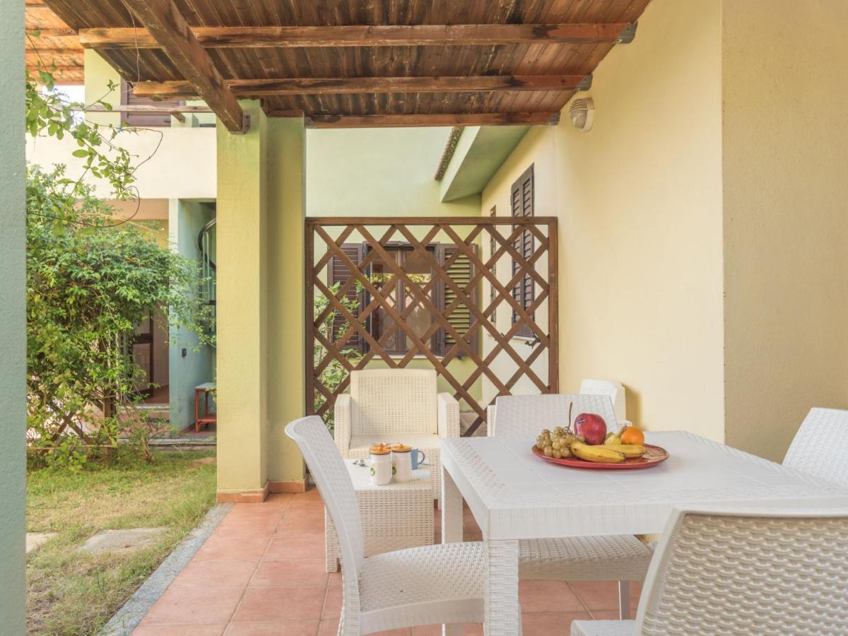Apartment Stella Con Piscina Comune - Rei100 By Interhome Costa Rei Exterior photo